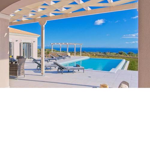 Vinieris Villas - Villa Robola
