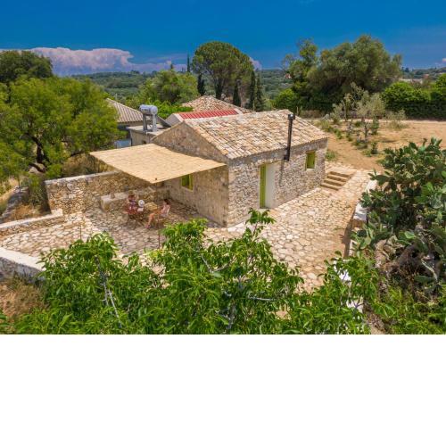Vinovassilema Stone Cottage
