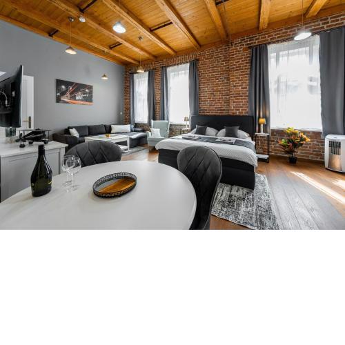 Vintage Industrial City Apartments