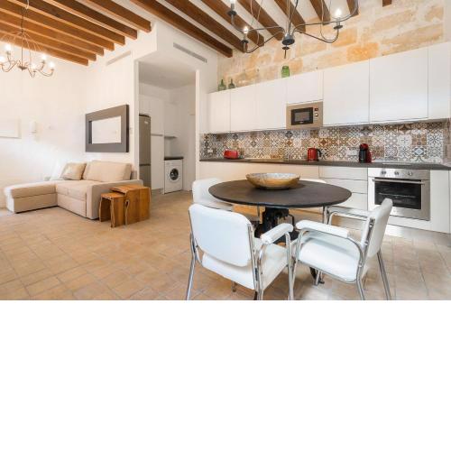 Vintage Palma Palace Apartments TI