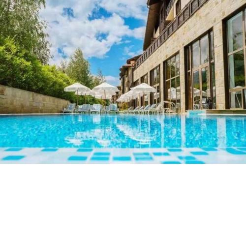 VIP 3rooms Apartment in 4* Terra Complex Razlog