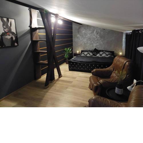 VIP Club Apartments