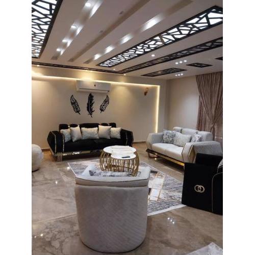 شقه فاخره مفروشه للايجار بالمهندسين مستوي vip