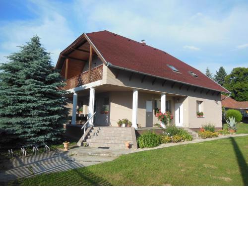 Virágos Apartman Balatonszemes