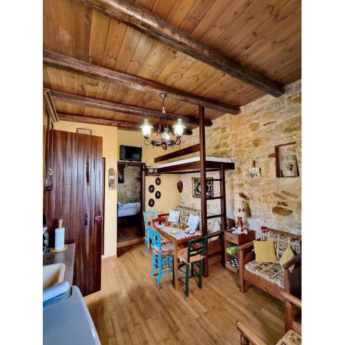 Virginia - Peaceful Traditional House