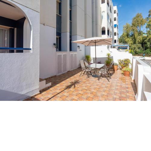 Virginia Beach & private terrace by ELE Apartments