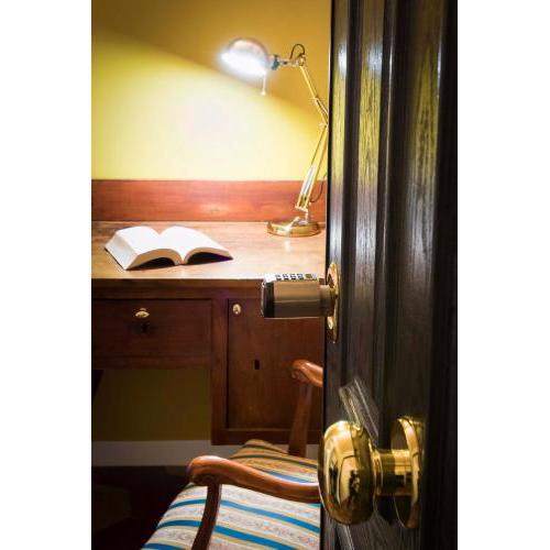 VIS ROMAE Luxury Apartments