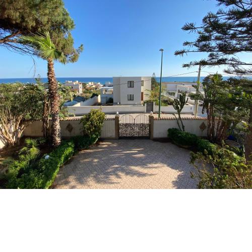 Vista Mare - Appartamento con barbecue e splendido terrazzo in comune