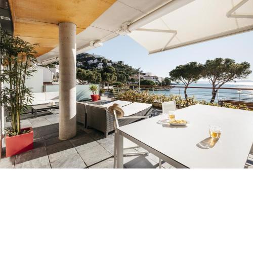 Vista Roses Mar - Canyelles Petites Platja