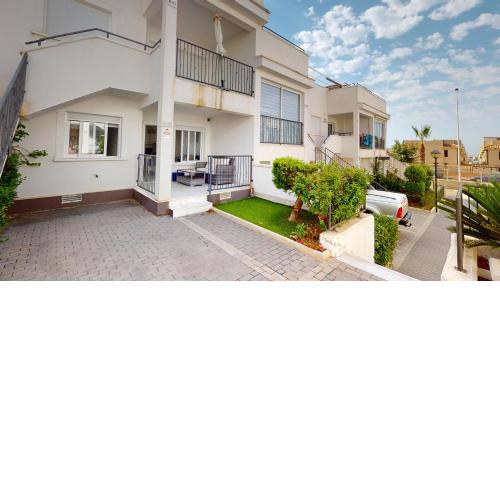 Vistabella 2 Bed Lower Apartment
