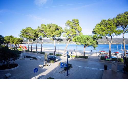Vistamare Suite & Room