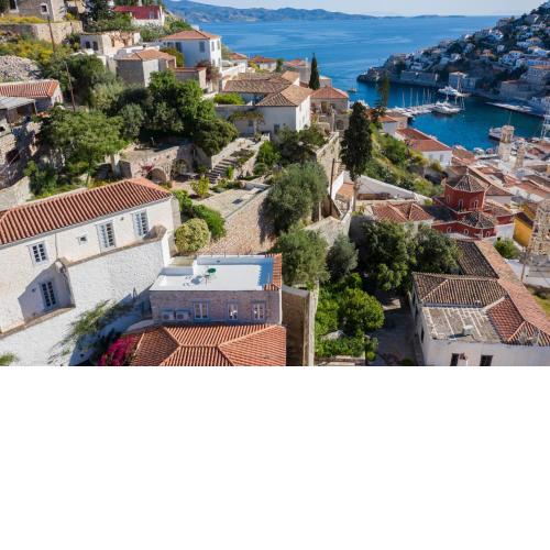 VITA REAL ESTATE