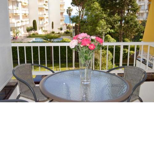 Vivalidays Solfanals - Fenals - LLoret de Mar