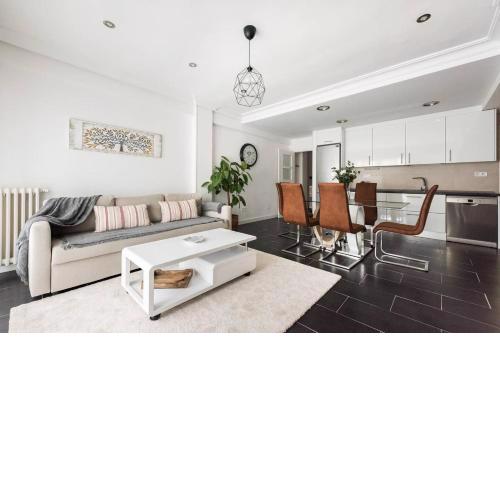 VIVE MADRID – NICE/COZY/QUIET 3 BEDROOM APARTMENT
