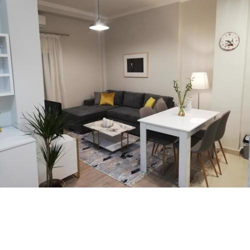 Vivian's cozy apartment