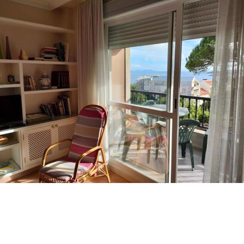 VIVIENDA A 150 METROS DE LA PLAYA EN SANXENXO