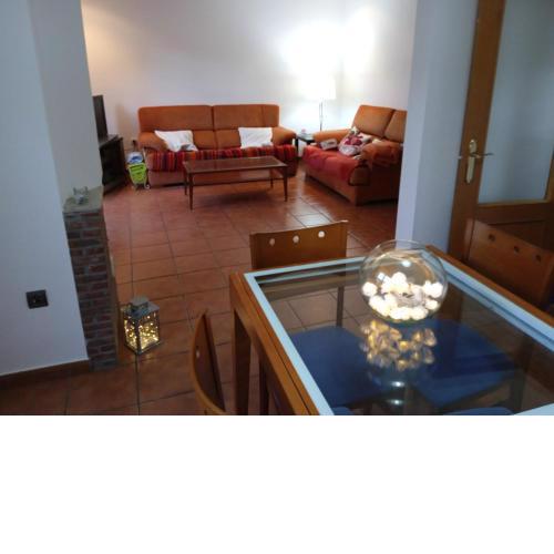 Vivienda adosada , con merendero en Carcedo
