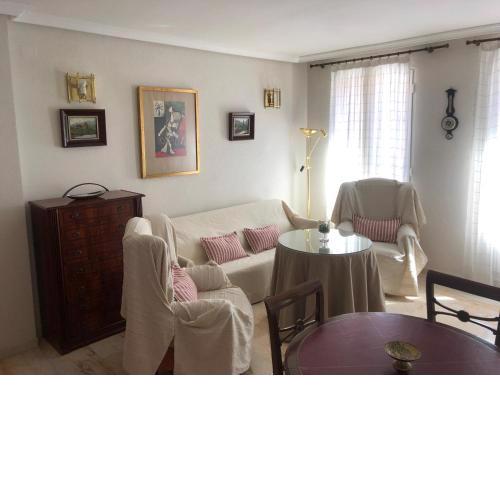 VIVIENDA CON FINES TURÍSTICOS PLAZA ANDALUCÍA