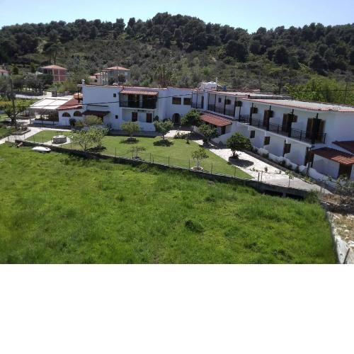 Vontzos Hotel