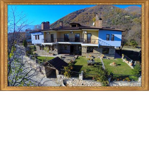 Voreas Hotel