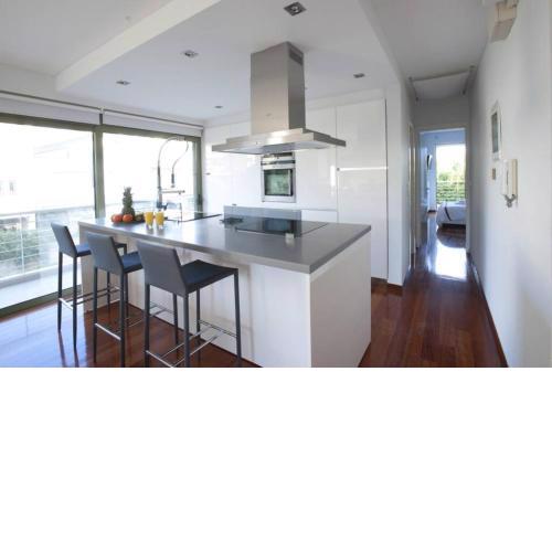 Voula, A modern, minimal and stylish, apartment