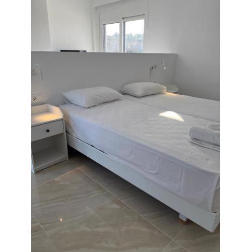 VOULA APARTMENTS