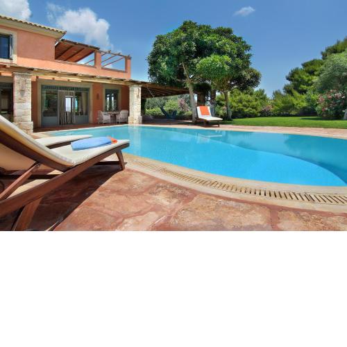 Vouliagmeni Villa