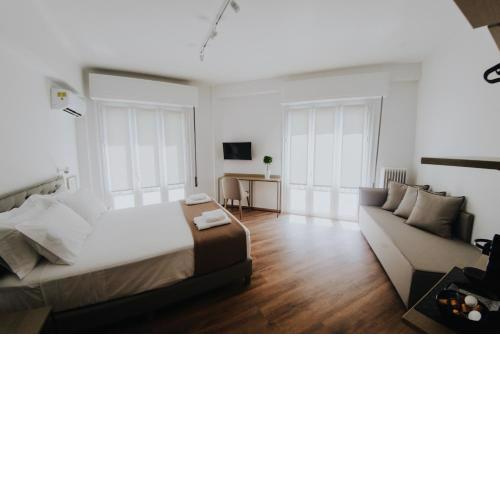 Voulis Attico Rooms & Apartments