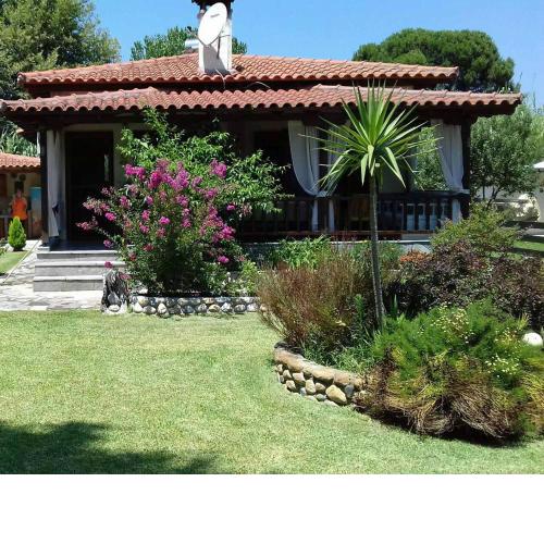 Vourvourou Antonis House