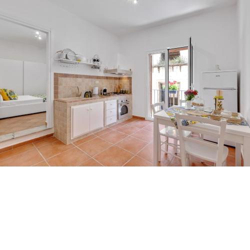 Vucciria Market Apartment with Balconies