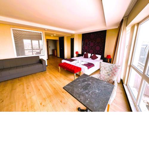 Vvr Boutique Hotel