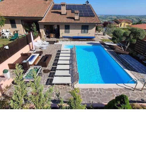 W a n d e r l u s t - casa con piscina riscaldata ad uso esclusivo - Marche