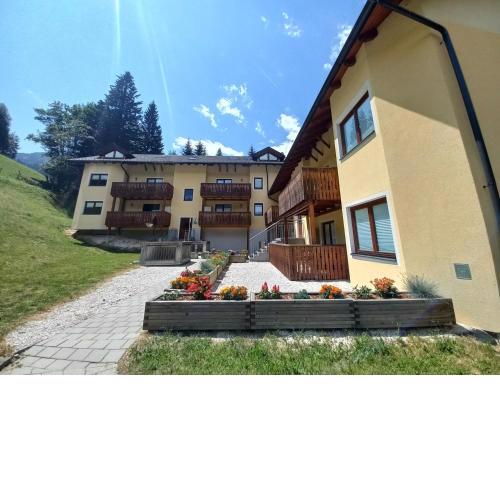 Wald Residence