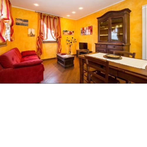 Wallace Apartment