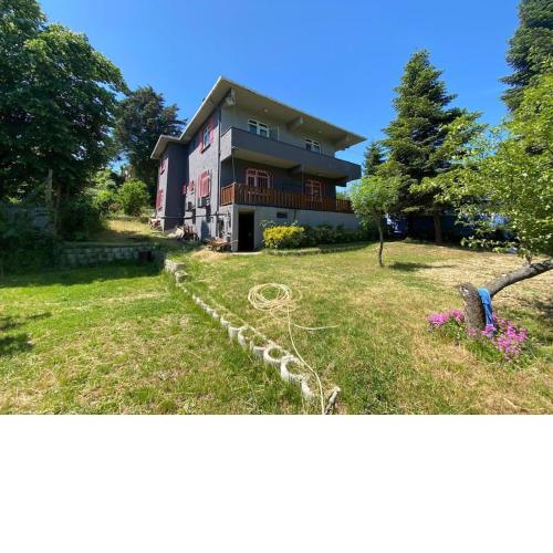 Warm and Friendly Villa 10 min to New Istanbul Airport