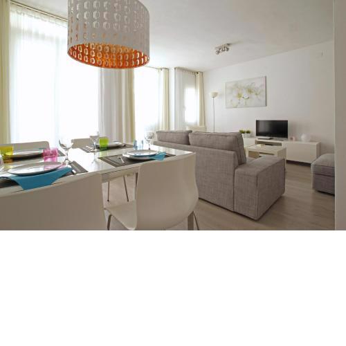 Warm Sands by Hello Homes Sitges