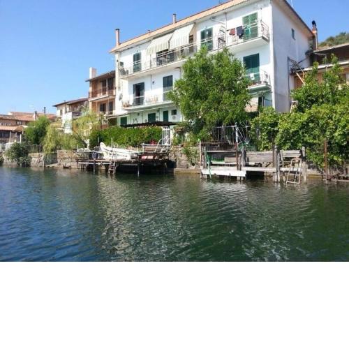 Waterfront Casa Vacanze