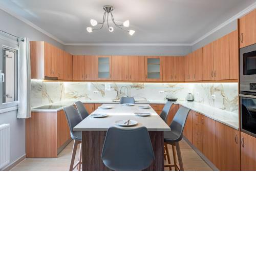 Waterway Luxury Residence-Apartment 1