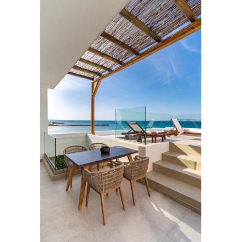 Wave, an Idyllic Seafront Suite