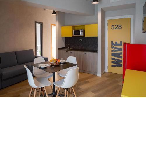 Wave Apartments