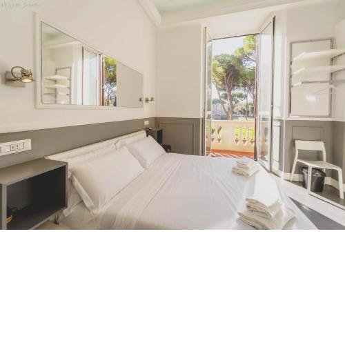 WE LOVE ROMA Guest House