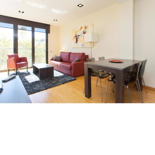 Weflating Modern Diagonal