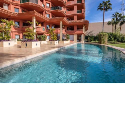 weforyou ATICO U RESERVA DEL HIGUERON, 3 DORMITORIOS CON JACUZZI, PISCINA Y PARKING