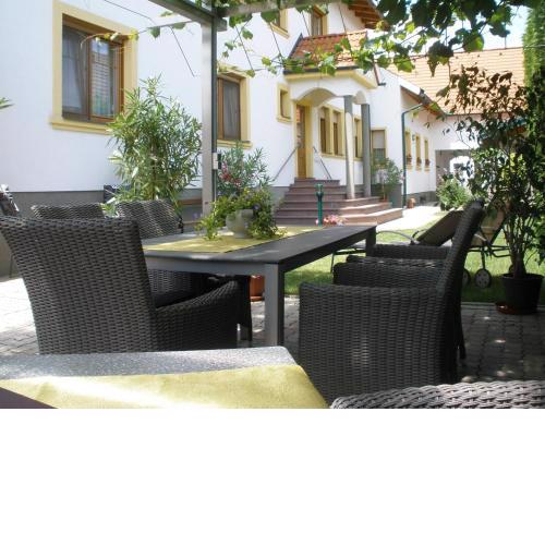 Weingut Gästehaus Nationalparkhof Gartner