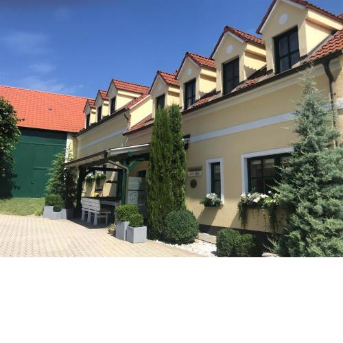 Weingut & Gästezimmer Edelmann