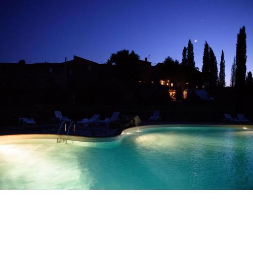 Welcoming Farmhouse in Monticiano with Garden