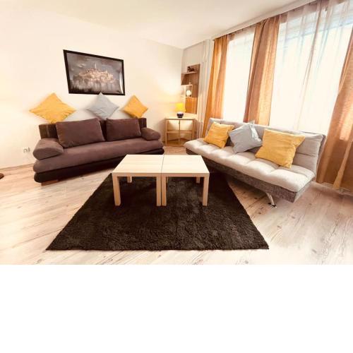 Westend Warm & Cozy Residence