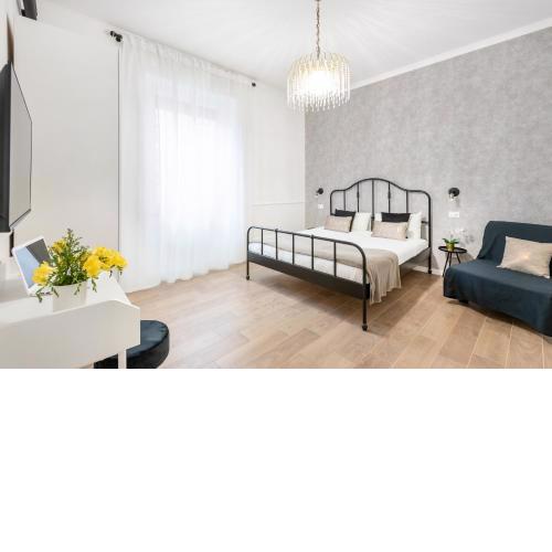 White flat Ground Floor