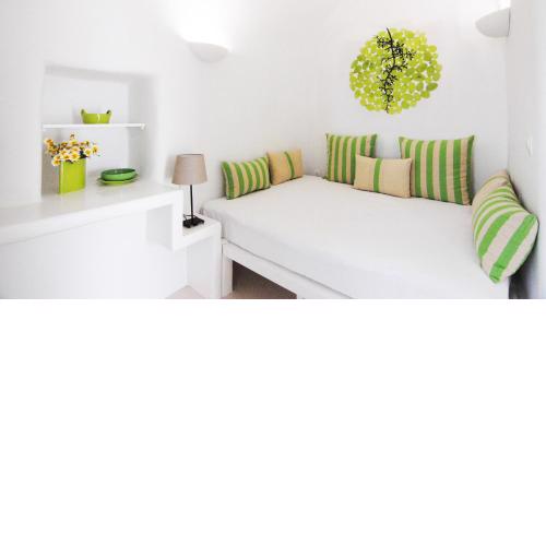 White Grape Suites