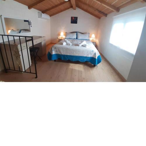 White Manolia Cottage